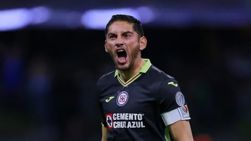 ¿Se queda José de Jesús Corona en Cruz Azul?