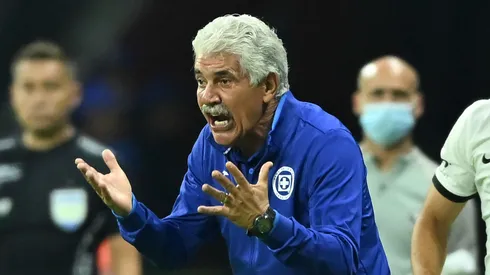 Las contrataciones de La Máquina se mantienen en incertidumbre.