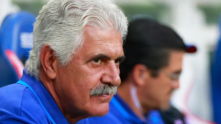 Ricardo Ferretti, DT de Cruz Azul.