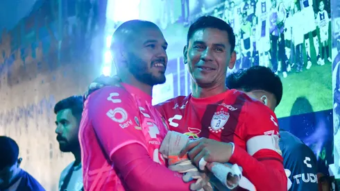 Los cementeros siguen sin encontrar un relevo claro a Jesús Corona en la portería.