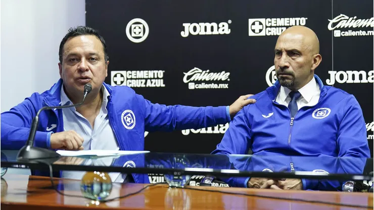 Cruz Azul vive días turbulentos.