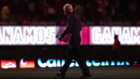 El entrenador brasileño se despachó con todo contra un periodista al acusarlo de chismoso y difamador.