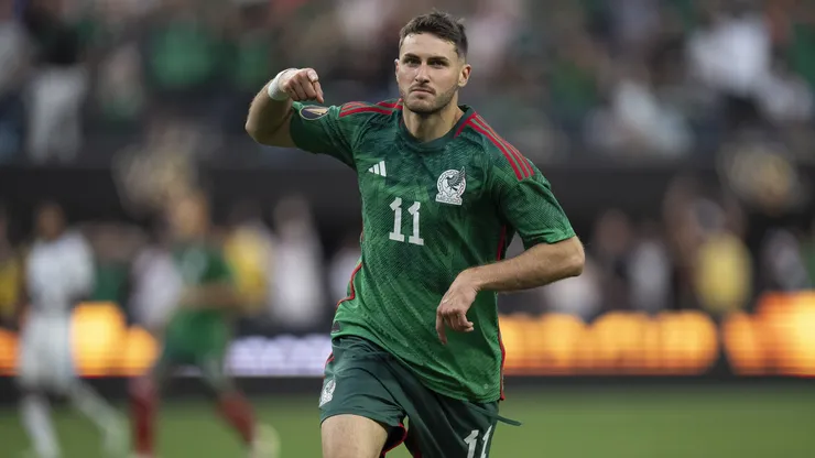 Santiago Giménez explicó por qué eligió jugar para México