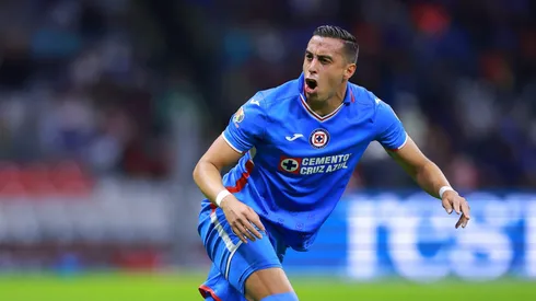 El defensor argentino no quiso renovar con el cuadro cementero y se marchó de México con la carta de libertad.