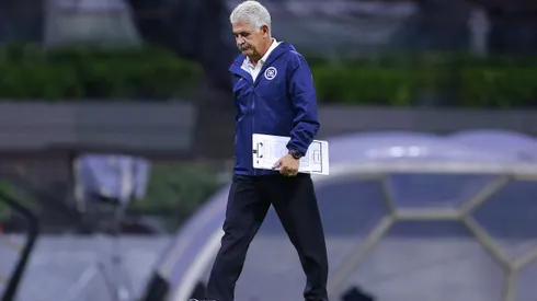 Ricardo Ferretti se hizo responsable del mal momento de Cruz Azul