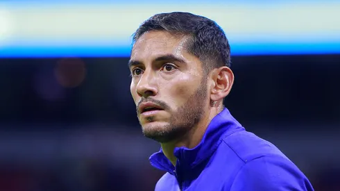 José de Jesús Corona recibe malas noticias.