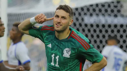 Santi Giménez, el héroe de México en la final de la Copa Oro.