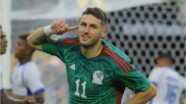 Santi Giménez, el héroe de México en la final de la Copa Oro.