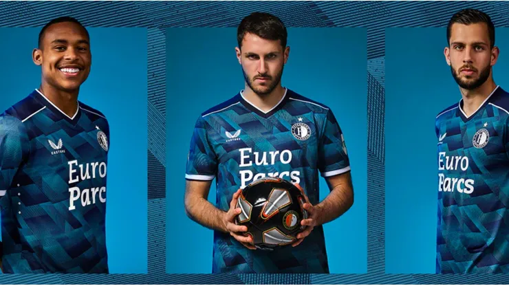 Santi Giménez presentó la nueva equipación del Feyenoord