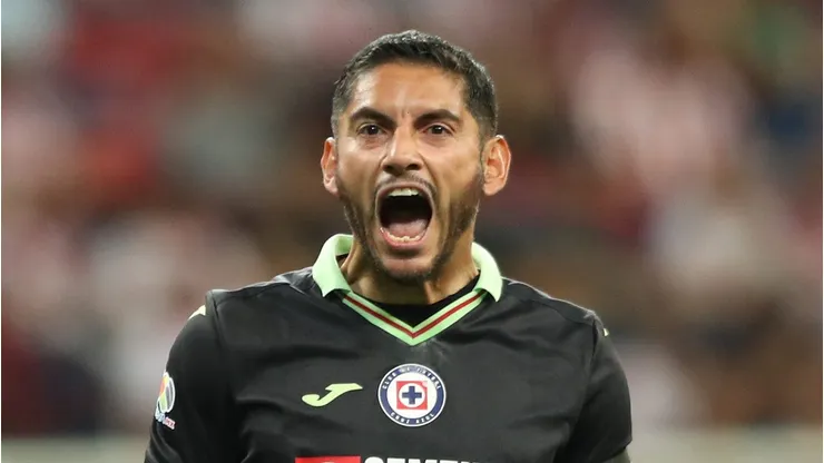 Jesús Corona no se guardó nada sobre su salida de Cruz Azul.