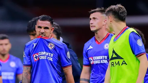 Fuertes cuestionamientos contra la precaria contratación de refuerzos.