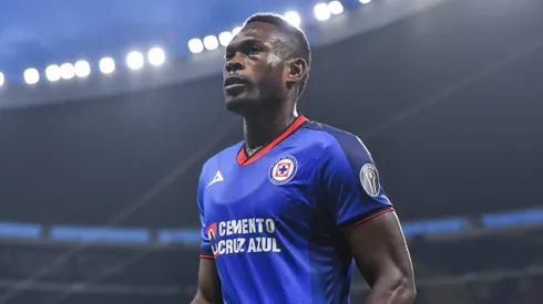 Diber Cambindo fue titular con Cruz Azul.