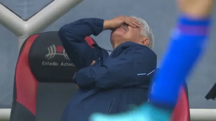 La reacción del Tuca tras la expulsión de Jurado