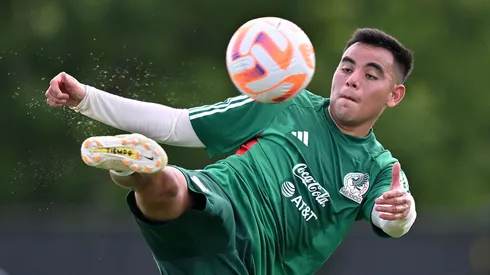 Cruz Azul pretende alrededor de 7 millones de dólares por la ficha de Charly Rodríguez.