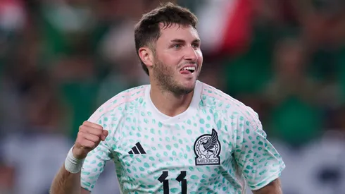 Santiago Giménez disparó su valor de mercado.