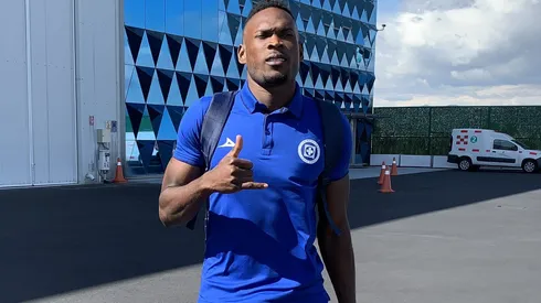 Diber Cambindo ya quedó registrado con Cruz Azul.