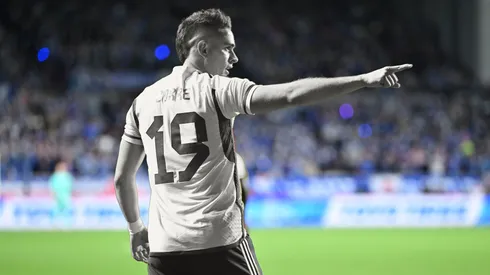 Cruz Azul no logró concretar el fichaje del delantero colombiano.