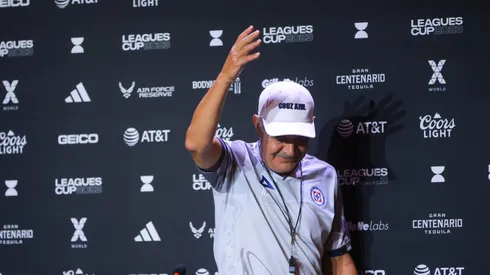 Los dos futbolistas colombianos viven momentos distintos en la actualidad de los cementeros.