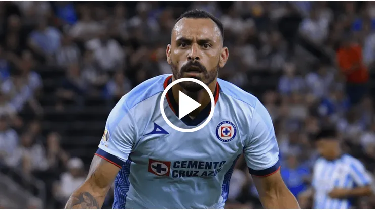 Moisés anotó ante Rayados y puso arriba a Cruz Azul.
