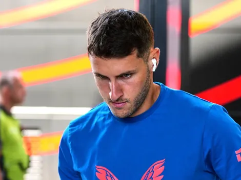 Giménez presenta el tercer uniforme del Feyenoord