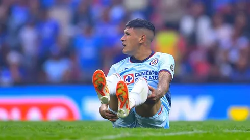 El delantero mexicano es uno de los futbolistas de Cruz Azul que más chances tiene de emigrar a Europa.