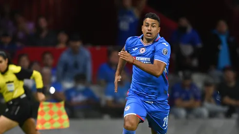 El delantero chileno fue apartado del club y no fue inscrito en los registros de la Liga MX.