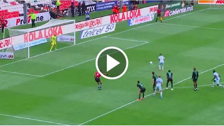 Uriel Antuna marcó el segundo gol de Cruz Azul