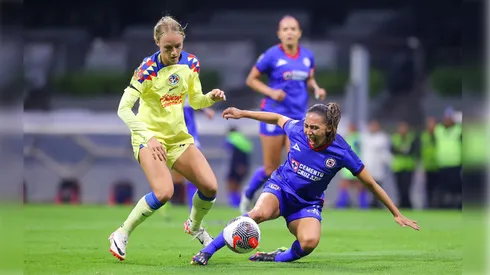 Cruz Azul sufrió una dolorosa derrota ante el América.