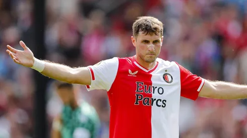 El mercado de pases se sigue moviendo a pocos dias de su cierre en Europa.