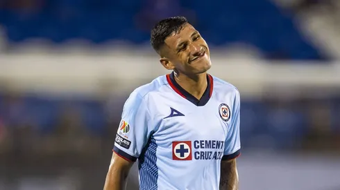 El entrenador dio un 'espaldarazo' al delantero mexicano que ahora tendrá la responsabilidad del gol en el equipo.