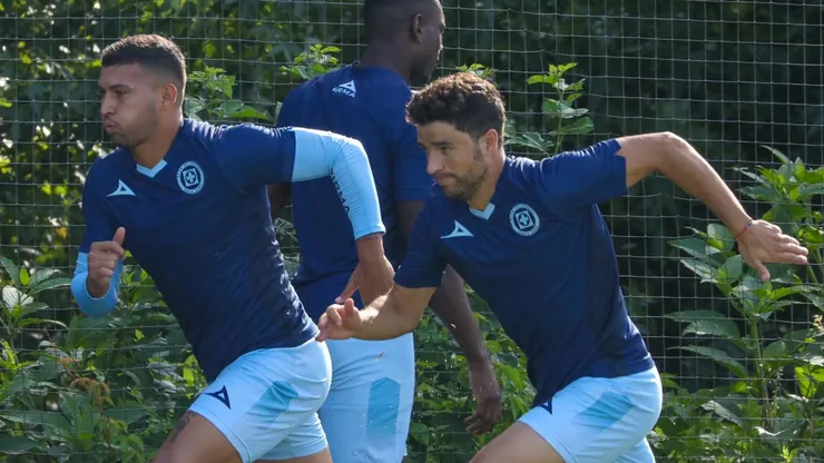 Juan Escobar e Ignacio Rivero, referentes de Cruz Azul.