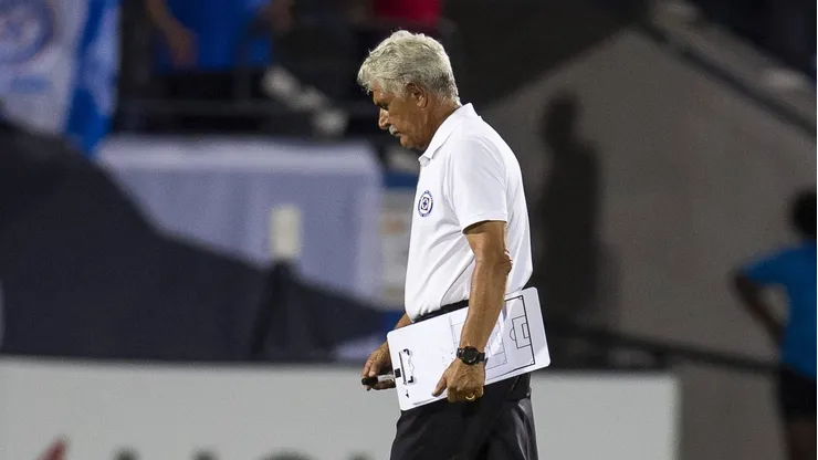 Ricardo Ferretti dejó al equipo en el último puesto de la Liga MX