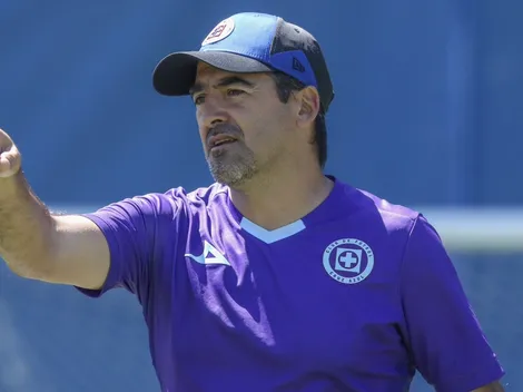 Con tres centrales: así sería el 11 ideal de Moreno