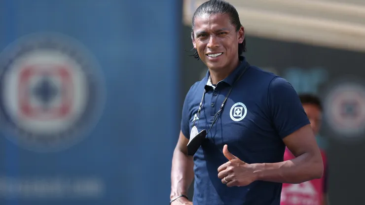 Joel Huiqui volverá al cuerpo técnico del primer equipo.