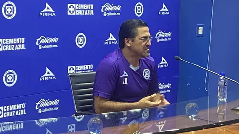 Joaquín Moreno fue presentado como DT de Cruz Azul.