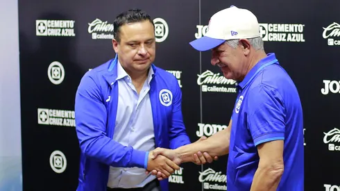 Víctor Velázquez aceptó despedir a Ricardo Ferretti.