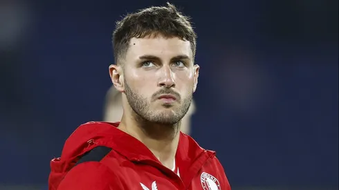 ¿Santi Giménez deja al Feyenoord?