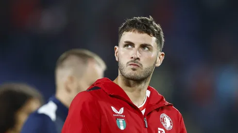 Santiago Giménez es seguido por el West Ham