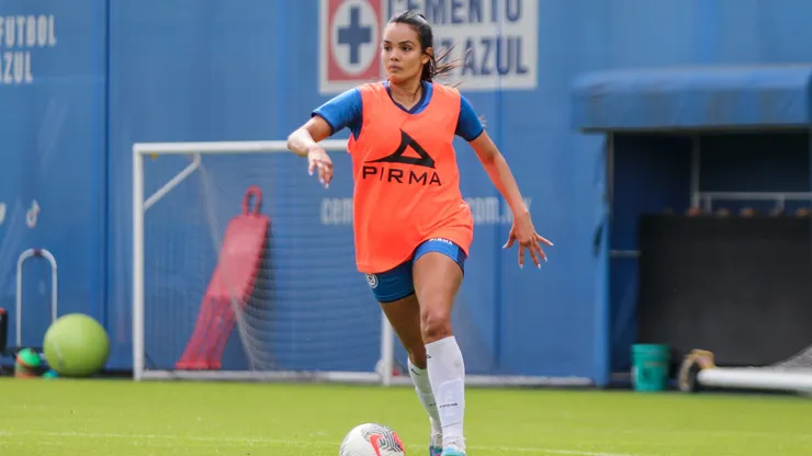 María Peraza fue elegida para el 11 ideal de la Jornada 3.
