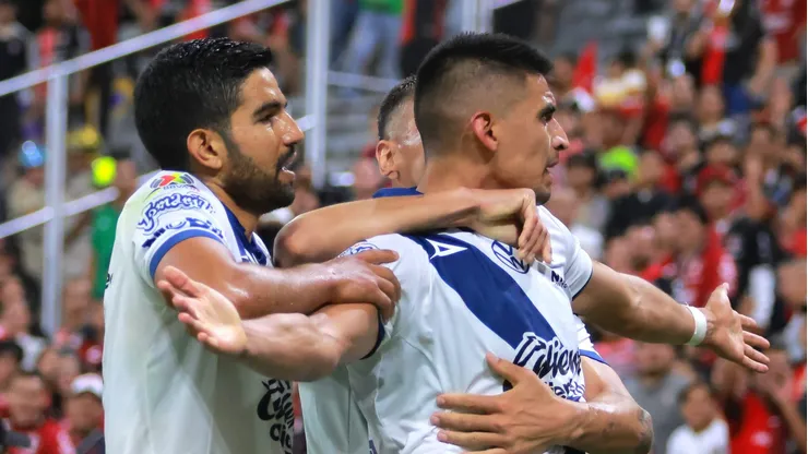 Puebla ganó su compromiso adelantado de la fecha y superó a los cementeros en la tabla de posiciones.