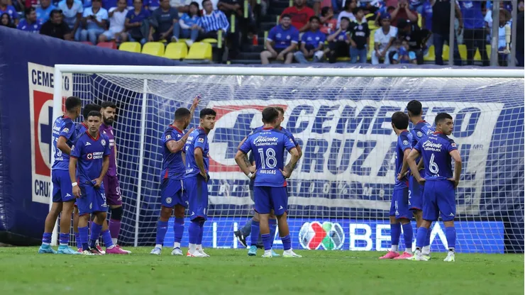 El defensor central se encuentra en el ojo del huracán después de la polémica fiesta tras la derrota contra Querétaro.
