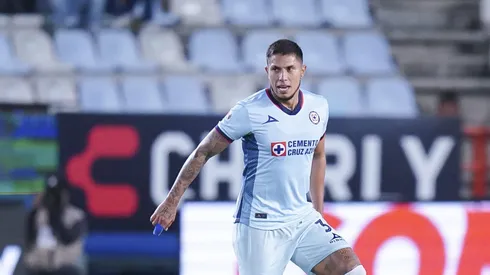 El defensor central está en el ojo del huracán después de que se filtraran las imágenes de su fiesta.