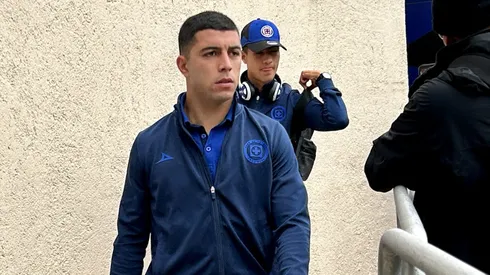El mediocampista mexicano vuelve a quedar expuesto después de la rueda de prensa improvisada de este lunes.