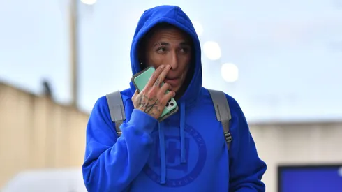 El defensor mexicano habló ante los medios de "noche larga" y horas después se iba a una fiesta de cumpleaños.