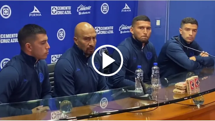Conferencia de último momento en Cruz Azul.