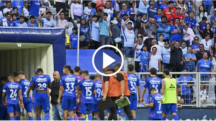 Abucheos para Cruz Azul ante Querétaro.