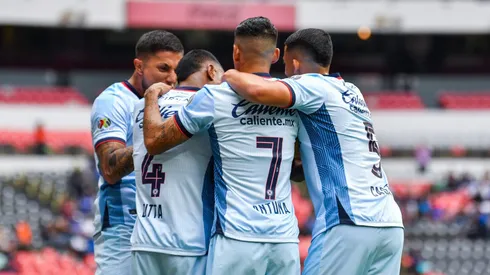 Cruz Azul se prepara para enfrentar a Querétaro.