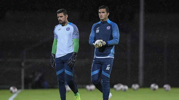 El portero titular de Cruz Azul para enfrentar a Querétaro