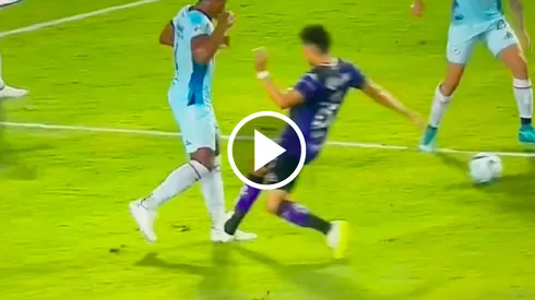 La dura entrada de Bryan Colula sobre Willer Ditta