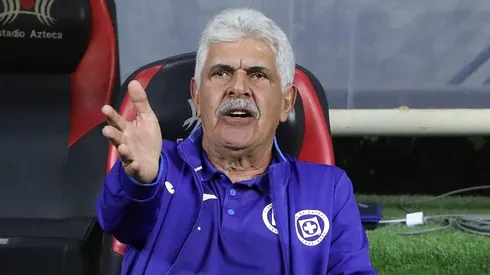 Tuca Ferretti arremetió contra la cúpula del Tri.